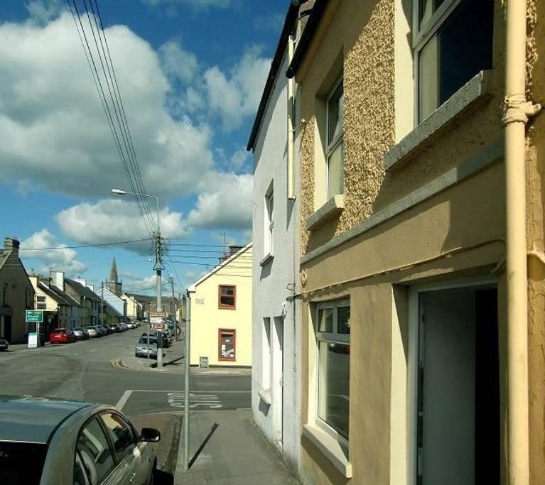 Kathleen'S House Apartment Milltown Malbay Exterior photo